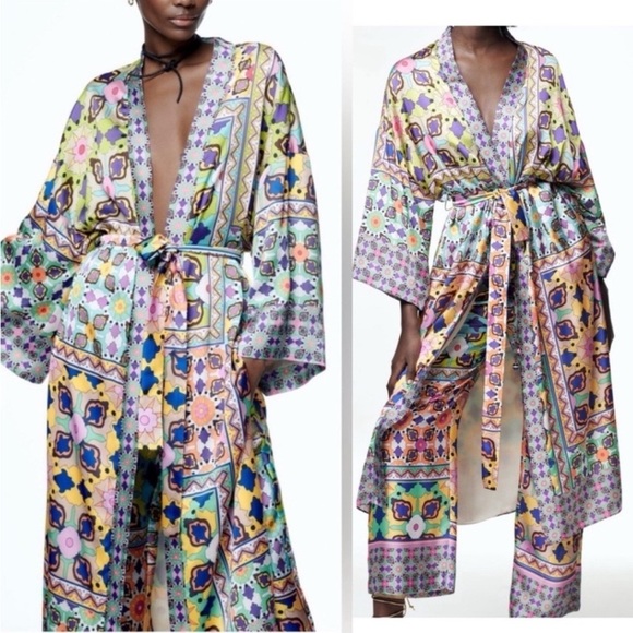 Zara Womens Geometric Satin Kimono Robe Size XS Flowy Festival Boho Hippie Beach - Picture 5 of 12